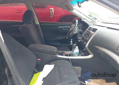 2015 Nissan Altima 2.5 S from USA, damaged, VIN 1N4AL3AP3FC203325